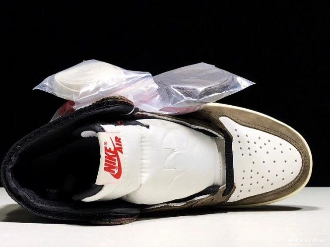 Rep 100 Air CD4487 'Mocha' Travis - Jordan High Scott 1 x Retro OG 0820